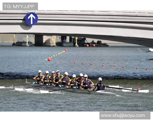 中国赛艇男队八人艇冲金成功，历史首次